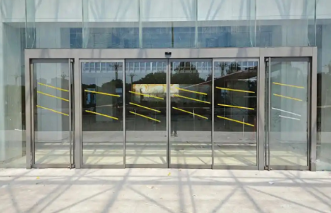 武威浅谈感应门的自动防夹与紧急开启优势！